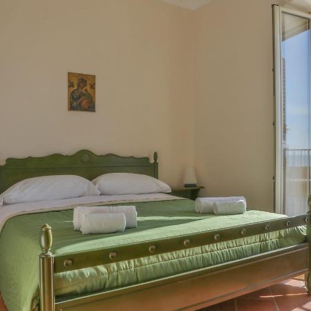 Lavatoio Seaview Apartment Чефалу Екстериор снимка