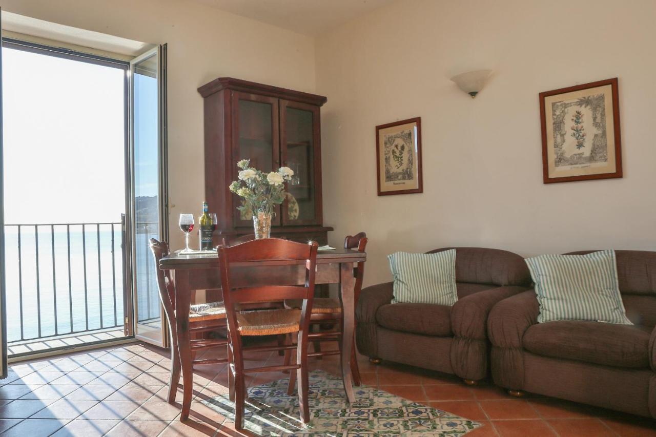 Lavatoio Seaview Apartment Чефалу Екстериор снимка